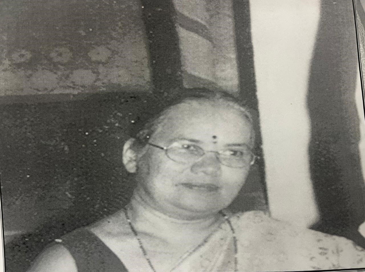 Dr. Mrunalini Pathak