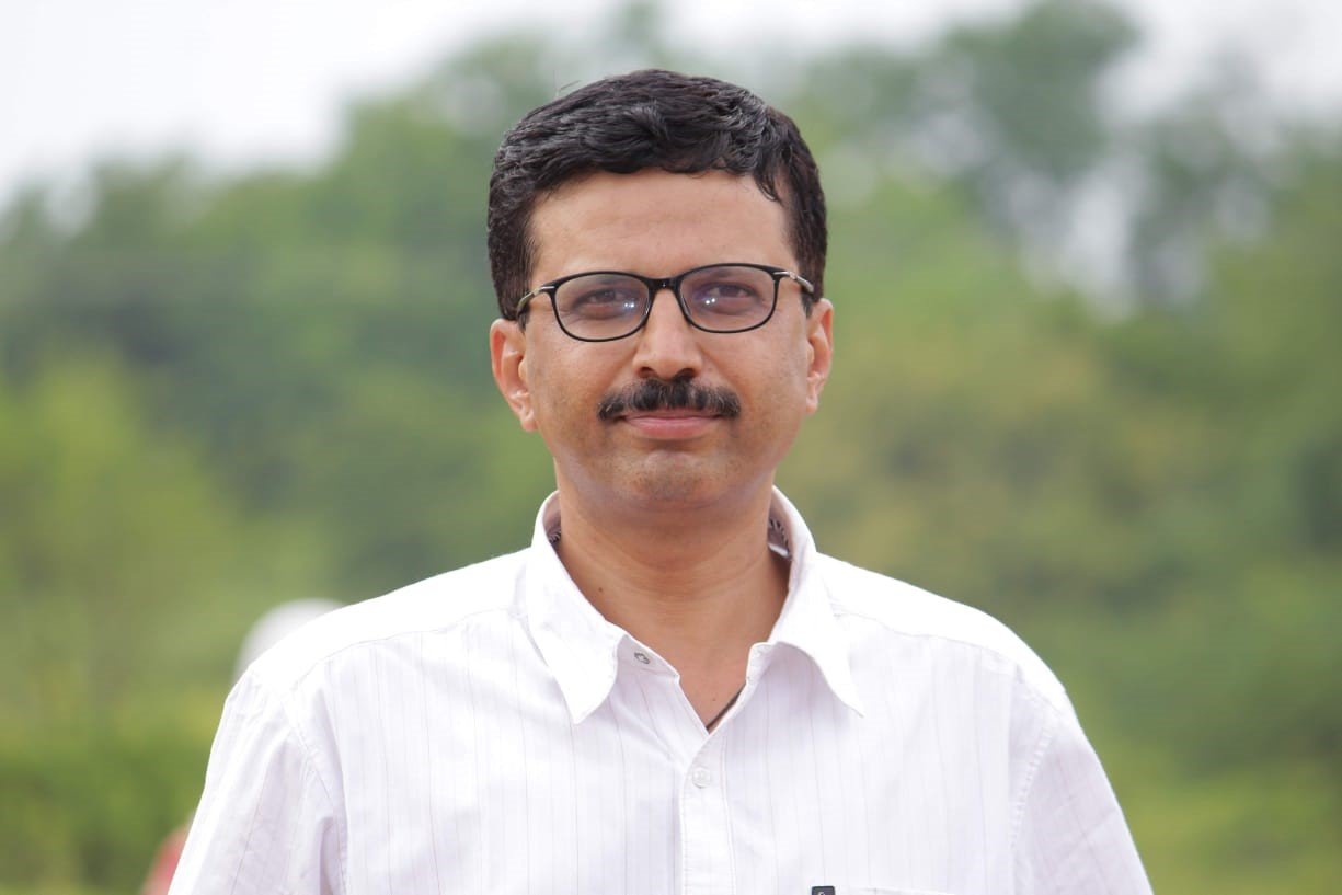 Dr Hrishikesh Arvindrao Khadilkar  
